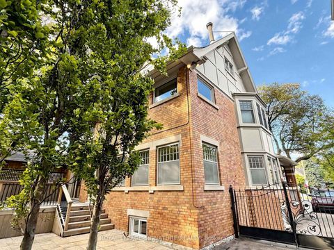 Photo 26 at 92 Inglewood Drive, Moore Park, Toronto