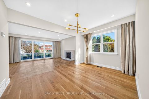 Photo 8 at 203 Cassandra Boulevard, Donalda, Toronto