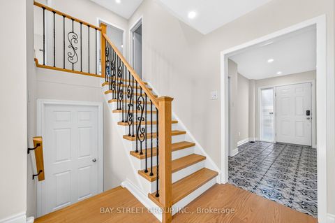 Photo 18 at 203 Cassandra Boulevard, Donalda, Toronto