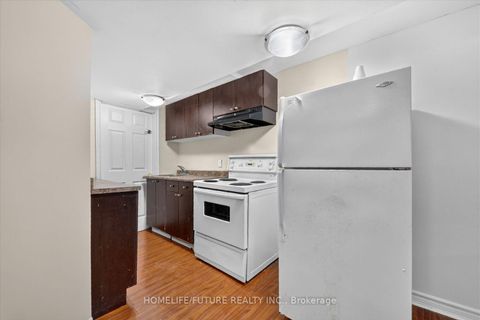 Photo 37 at 16 Rozell Road, Centennial Scarborough, Toronto