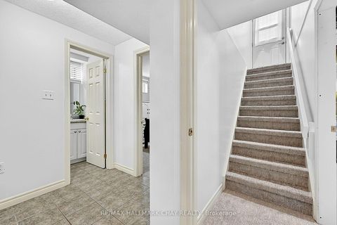 Photo 14 at 23 Marion Crescent, Wellington, Barrie