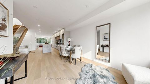 Photo 14 at 2970A Bayview Avenue, Willowdale East, Toronto