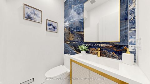Photo 15 at 2970A Bayview Avenue, Willowdale East, Toronto
