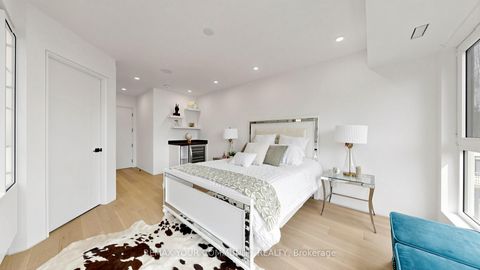 Photo 19 at 2970A Bayview Avenue, Willowdale East, Toronto