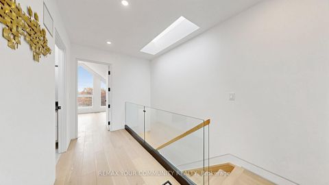 Photo 28 at 2970A Bayview Avenue, Willowdale East, Toronto