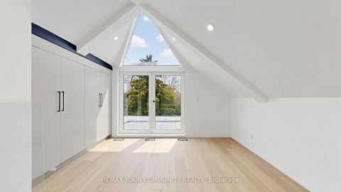 Photo 32 at 2970A Bayview Avenue, Willowdale East, Toronto