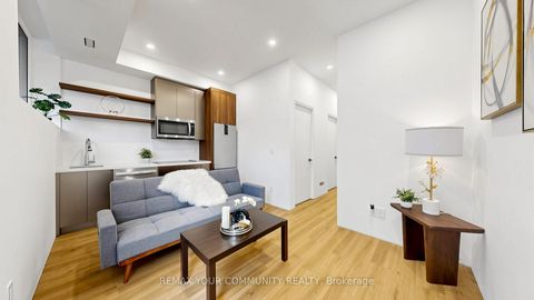 Photo 38 at 2970A Bayview Avenue, Willowdale East, Toronto
