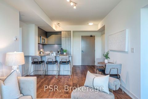 Photo 10 at 605 - 223 St Clair Avenue, St. Clair, Toronto