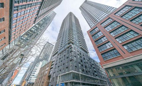 Photo 1 at 4307 - 115 Blue Jays Way Street, Waterfront Communities C1, Toronto