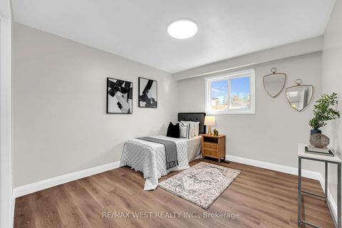 Photo 14 at 67 Burncrest Drive, Nortown, Toronto