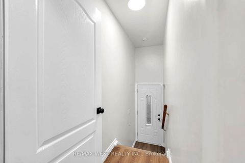 Photo 18 at 67 Burncrest Drive, Nortown, Toronto