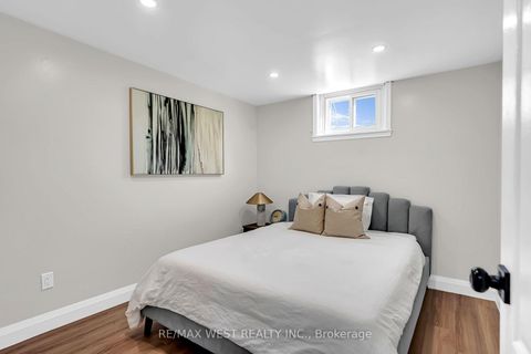 Photo 24 at 67 Burncrest Drive, Nortown, Toronto
