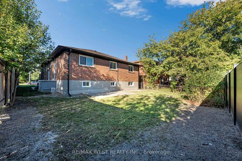 Photo 29 at 67 Burncrest Drive, Nortown, Toronto