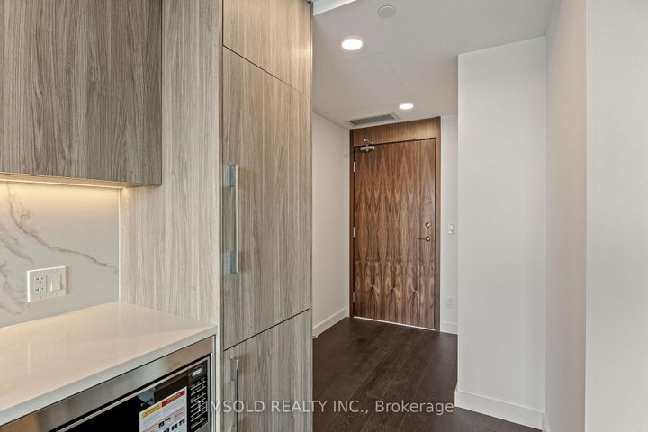 Photo 6 at 1609 - 18 Esther Shiner Boulevard, Bayview Village, Toronto