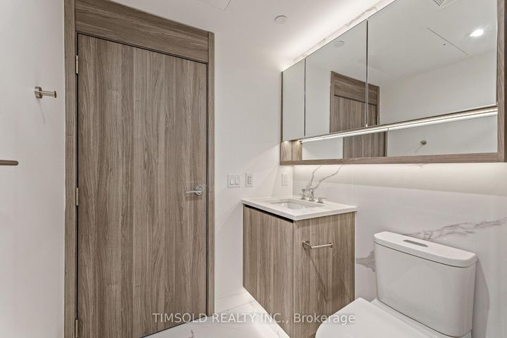 Photo 23 at 1609 - 18 Esther Shiner Boulevard, Bayview Village, Toronto