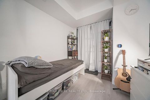 Photo 8 at 302 - 625 Sheppard Avenue E, Bayview Village, Toronto
