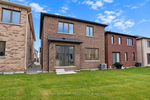 Photo 44 at 82 Gretzky Avenue, Rural Barrie Southeast, Barrie