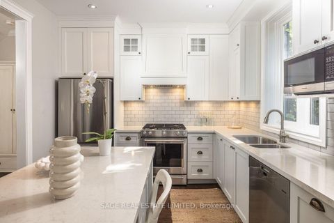 Photo 13 at 41 Chicora Avenue, Annex, Toronto