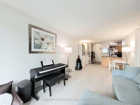 Photo 5 at 1206 - 361 Front Street W, Waterfront Communities C1, Toronto