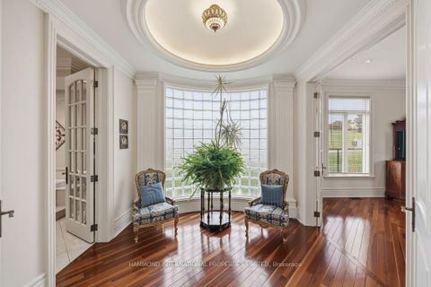 Photo 18 at 776 Woodland Acres Crescent, Rural Vaughan, Vaughan