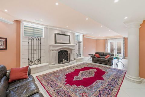 Photo 32 at 776 Woodland Acres Crescent, Rural Vaughan, Vaughan
