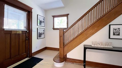 Photo 3 at 82 Centre Street E, Crosby, Richmond Hill