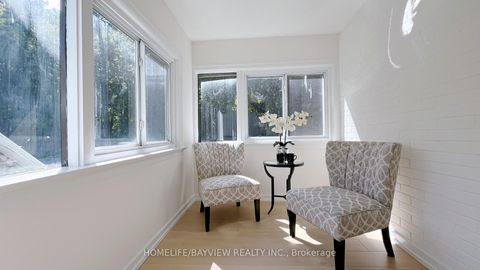 Photo 5 at 82 Centre Street E, Crosby, Richmond Hill