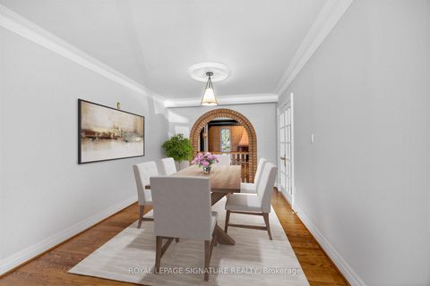 Photo 5 at 39 Buxton Road, CFB, Toronto
