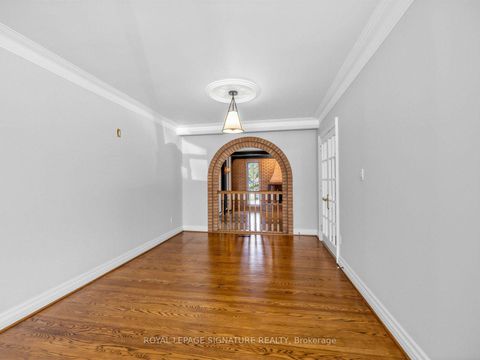 Photo 12 at 39 Buxton Road, CFB, Toronto