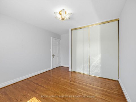 Photo 21 at 39 Buxton Road, CFB, Toronto