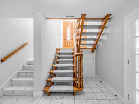Photo 25 at 39 Buxton Road, CFB, Toronto