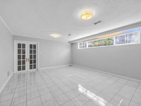 Photo 28 at 39 Buxton Road, CFB, Toronto