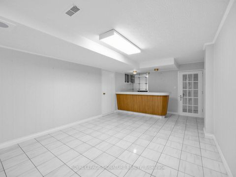 Photo 30 at 39 Buxton Road, CFB, Toronto