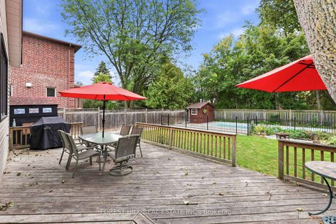 Photo 26 at 11 Urbandale Avenue, Newtonbrook East, Toronto