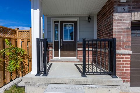 Photo 2 at 16 Ravenscraig Place, Cookstown, Innisfil