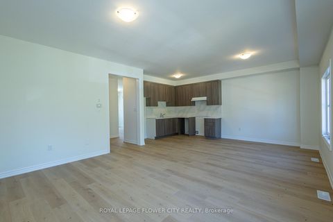 Photo 6 at 16 Ravenscraig Place, Cookstown, Innisfil