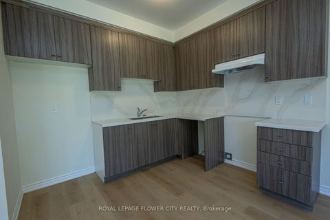 Photo 9 at 16 Ravenscraig Place, Cookstown, Innisfil