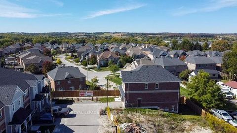 Photo 38 at 16 Ravenscraig Place, Cookstown, Innisfil