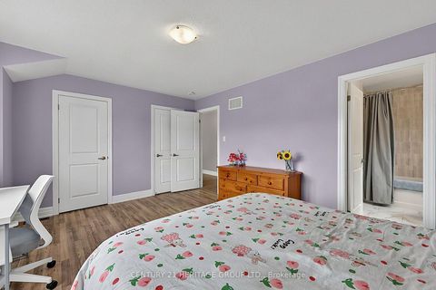 Photo 18 at 9 Conchita Street, Keswick South, Georgina