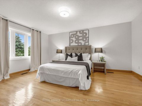 Photo 31 at 30 Invermarge Drive, Centennial Scarborough, Toronto