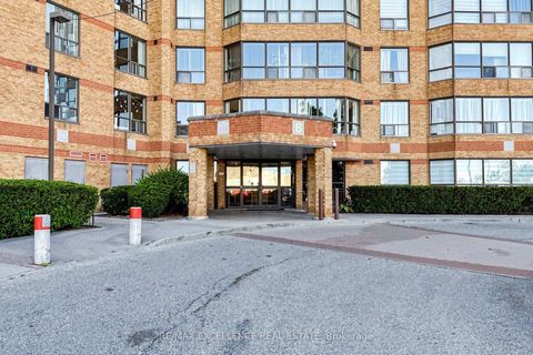Photo 2 at 524 - 6 Humberline Drive, Clairville, Toronto