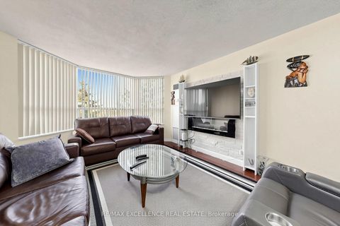 Photo 14 at 524 - 6 Humberline Drive, Clairville, Toronto