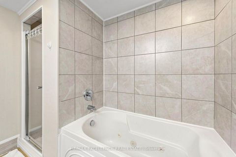 Photo 25 at 524 - 6 Humberline Drive, Clairville, Toronto