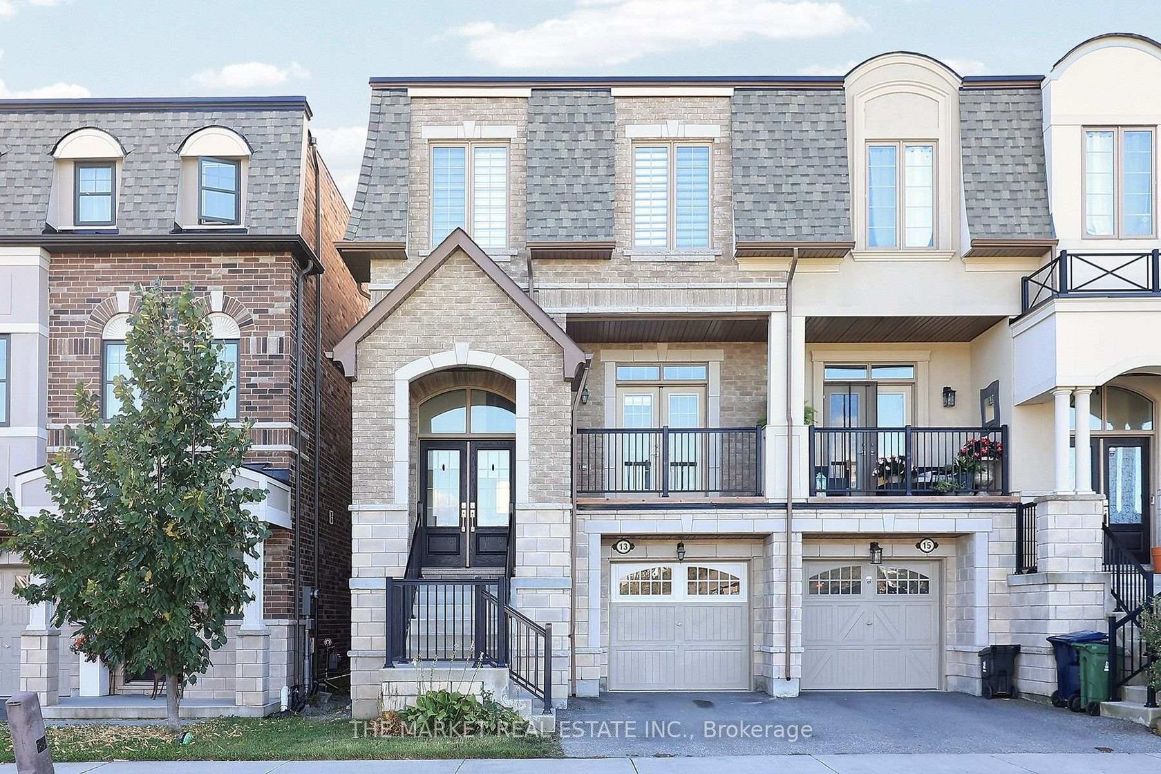 13 Father Redmond Way, Alderwood, Toronto 