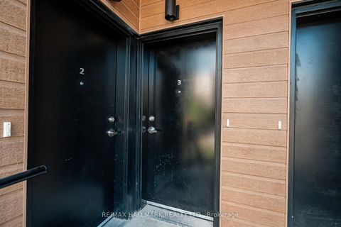 Photo 4 at 3 - 170 Clonmore Avenue, Cliffside, Toronto
