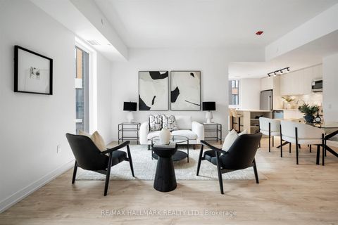 Photo 7 at 3 - 170 Clonmore Avenue, Cliffside, Toronto