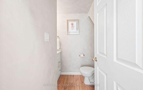 Photo 15 at 555 - 36 Stadium Road, Niagara, Toronto