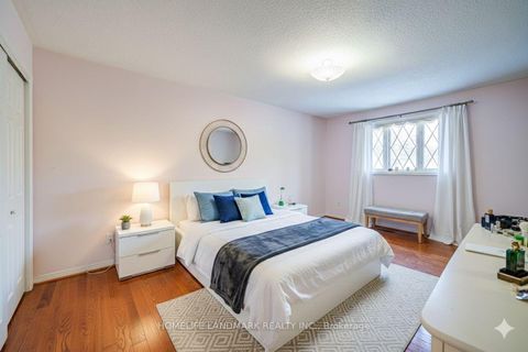 Photo 10 at 3 Ruddell Place, Centennial Scarborough, Toronto