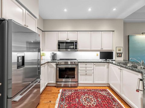Photo 13 at 104 - 21 Shaftesbury Avenue, Moore Park, Toronto