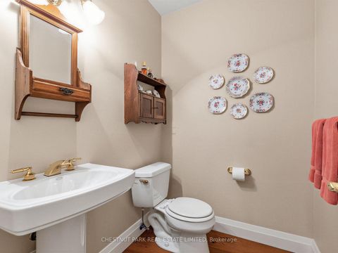 Photo 23 at 104 - 21 Shaftesbury Avenue, Moore Park, Toronto